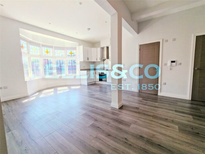 Studio To Rent In Station Road, Harrow, HA1