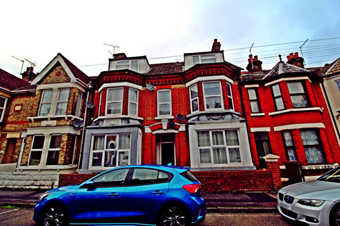 Studio To Rent In Balmoral Road, Gillingham, Kent, ME7