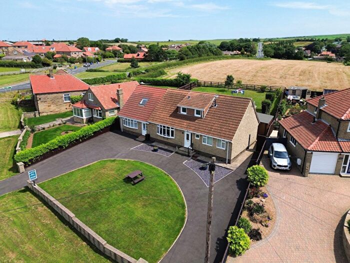 6 Bedroom Detached Bungalow For Sale In Mill Lane, Low Hawsker, YO22