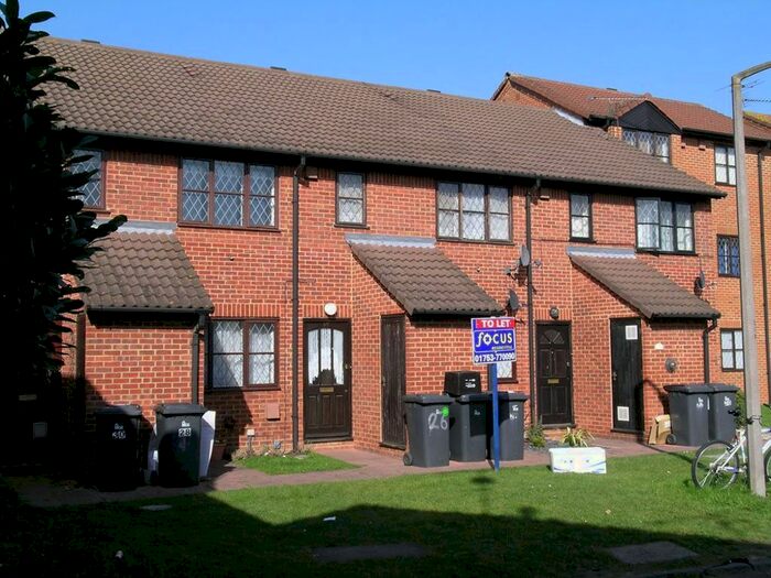 1 Bedroom Maisonette To Rent In Bridlington Spur, Cippenham, Slough, SL1
