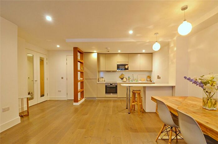 2 Bedroom Flat To Rent In East Tucker Street, Finzels Reach, Bristol, Bristol, BS1