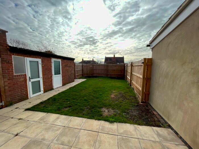 3 Bedroom Semi-Detached House To Rent In Western Way, Wellingborough, NN8