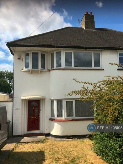 3 Bedroom Semi-Detached House To Rent In Woolacombe Road, London, SE3