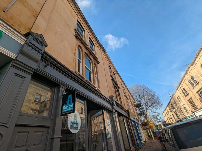 4 Bedroom Maisonette To Rent In Alma Vale Road, Clifton, Bristol, BS8