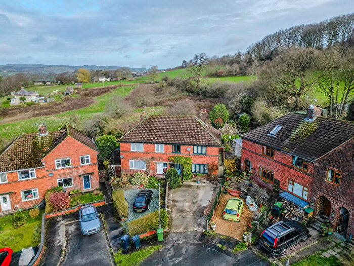 3 Bedroom Semi Detached House For Sale In Bridge View, Milford, Belper, DE56