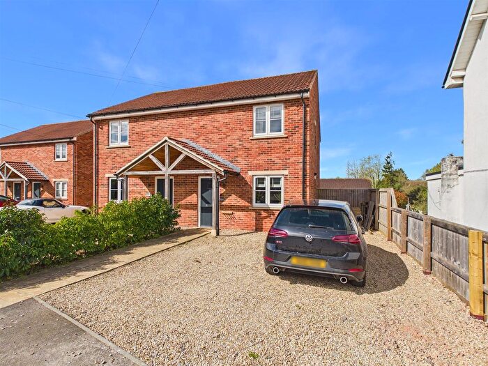 3 Bedroom Semi Detached House For Sale In Lowden, Chippenham, SN15
