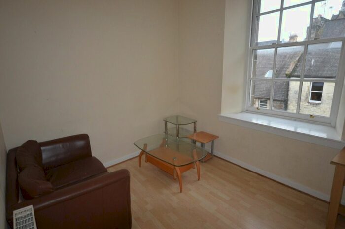 1 Bedroom Flat To Rent In Baker Street, Stirling, FK8