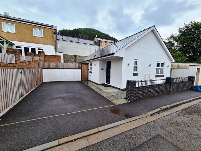 3 Bedroom Detached Bungalow For Sale In Corbett Street, Ogmore Vale, Bridgend, CF32