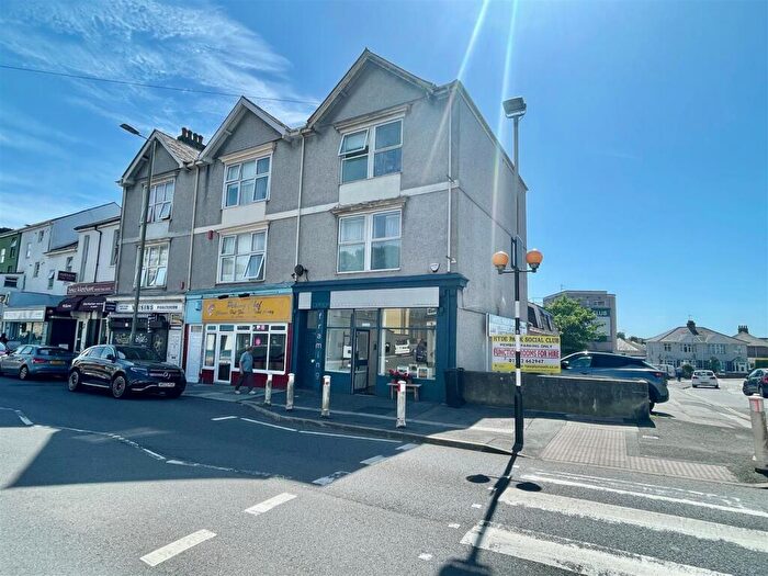 4 Bedroom End Of Terrace House For Sale In Peverell, Plymouth, PL3
