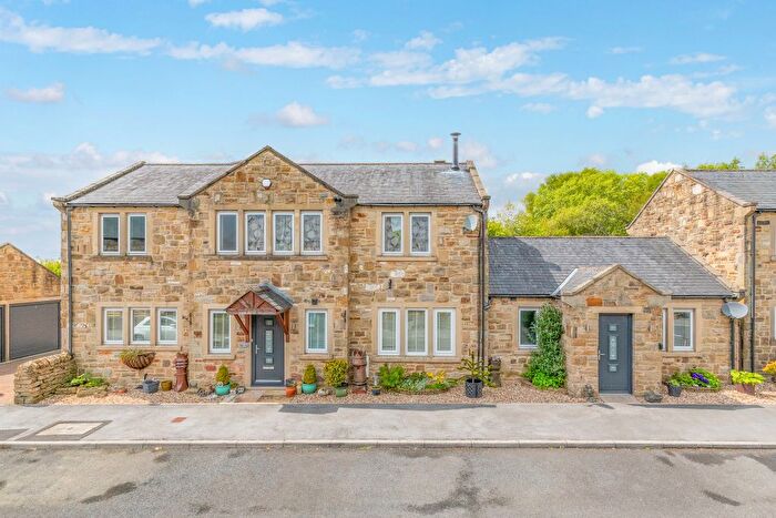 5 Bedroom Detached House For Sale In Hammerton Drive, Hellifield, Skipton, BD23