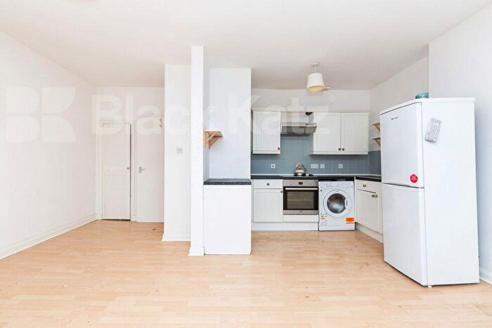 1 Bedroom Flat To Rent In Mare Street, Hackney / London Fields, E8