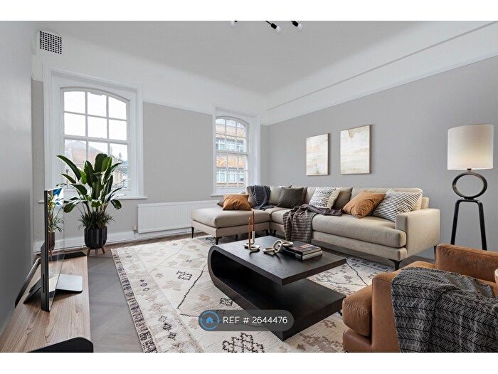 2 Bedroom Flat To Rent In Richmond Chambers, Bournemouth, BH2