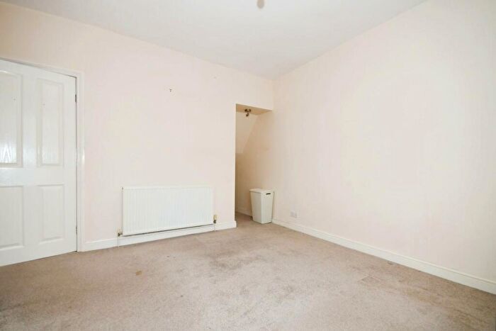 3 Bedroom Terraced House For Sale In Lonsdale Road, Walkley, S6