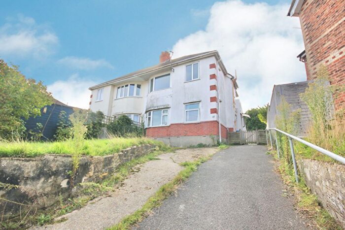 2 Bedroom Flat To Rent In Dunford Road, Poole, BH12