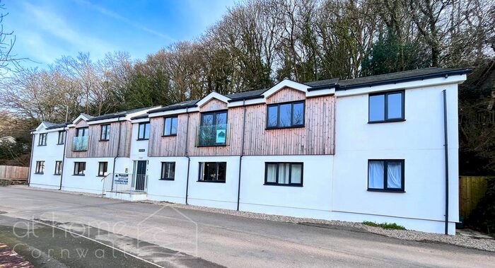 2 Bedroom Flat For Sale In Mill Lane, Truro, TR2