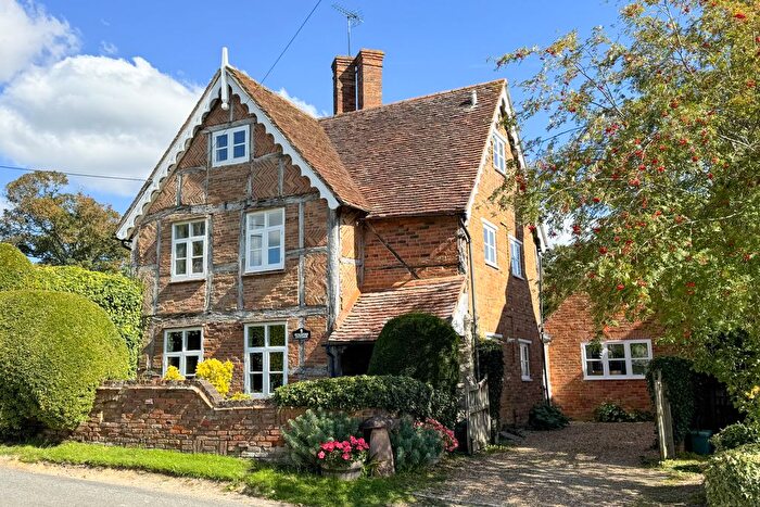 5 Bedroom Cottage For Sale In Dinton, Buckinghamshire, HP17