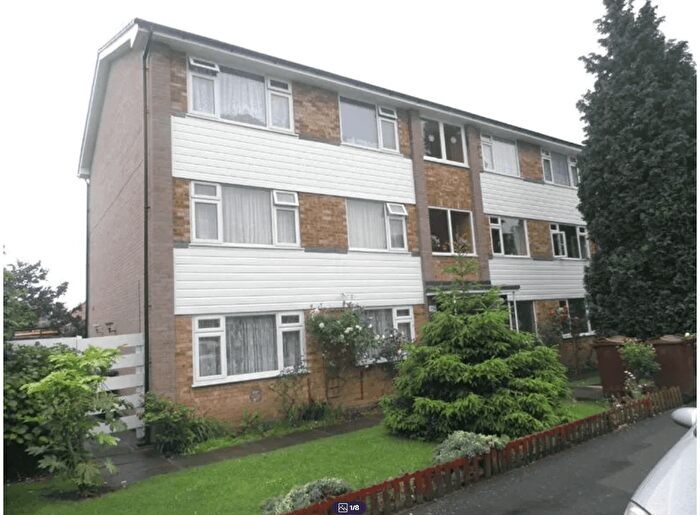 2 Bedroom Flat To Rent In Harrow, HA3