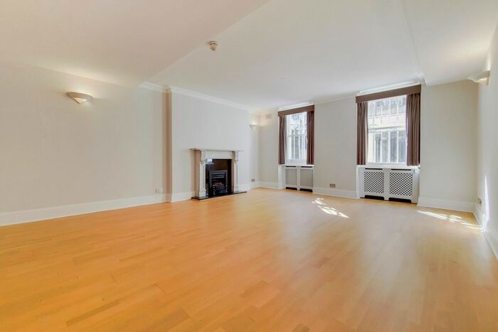 1 Bedroom Flat To Rent In Gloucester Place, London, W1U