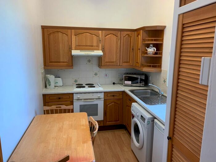 1 Bedroom Flat To Rent In Chestnut Row, Aberdeen, AB25