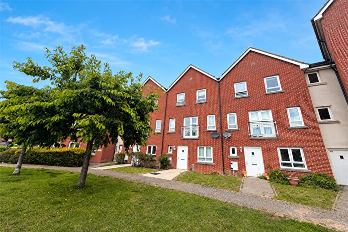 4 Bedroom Terraced House For Sale In Poole, BH15