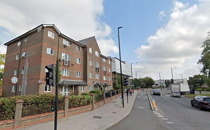 1 Bedroom Flat To Rent In Cross Keys Close, London, N9