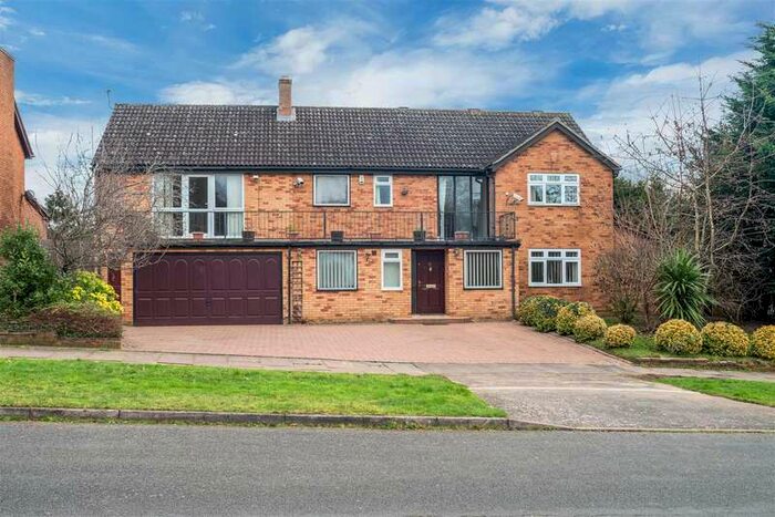 7 Bedroom House For Sale In Thorburn Road Northampton, NN3