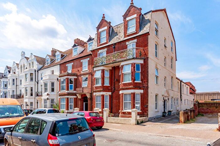 1 Bedroom Apartment For Sale In Cabbell Road, Cromer, NR27