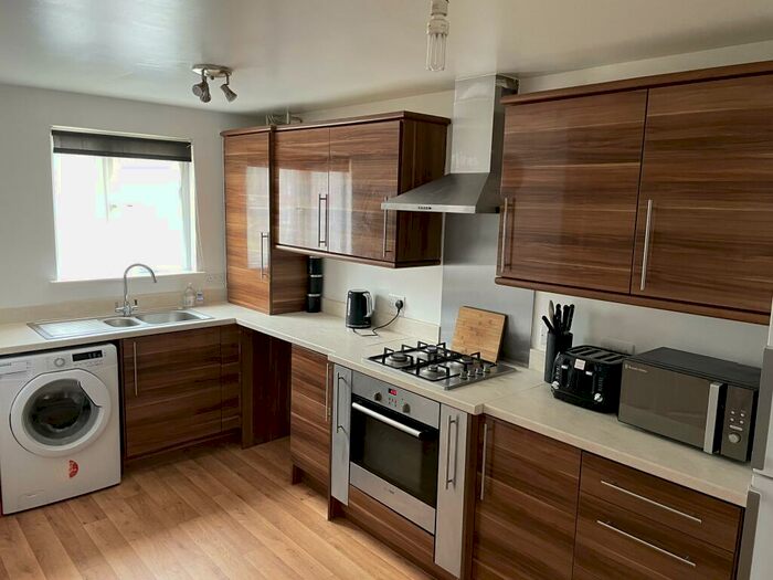 3 Bedroom End Of Terrace House To Rent In Thorncliffe Way, St Dials, Cwmbran, NP44