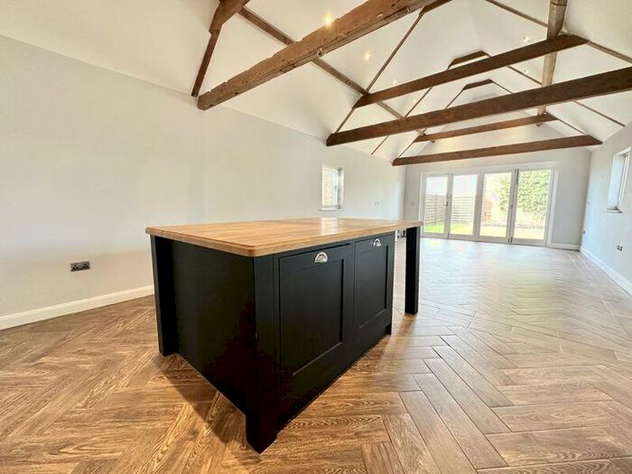 2 Bedroom Barn Conversion To Rent In Manor Farm Barns, Wells Road, Healing, DN41