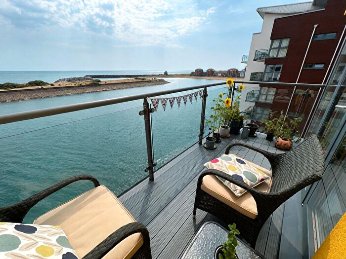 2 Bedroom Apartment For Sale In Midway Quay, Eastbourne, East Sussex, BN23
