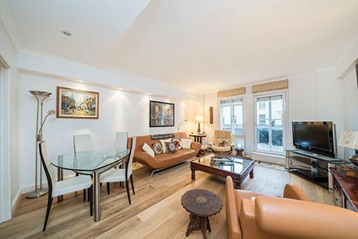 1 Bedroom Flat To Rent In Cheltenham Terrace, London, SW3