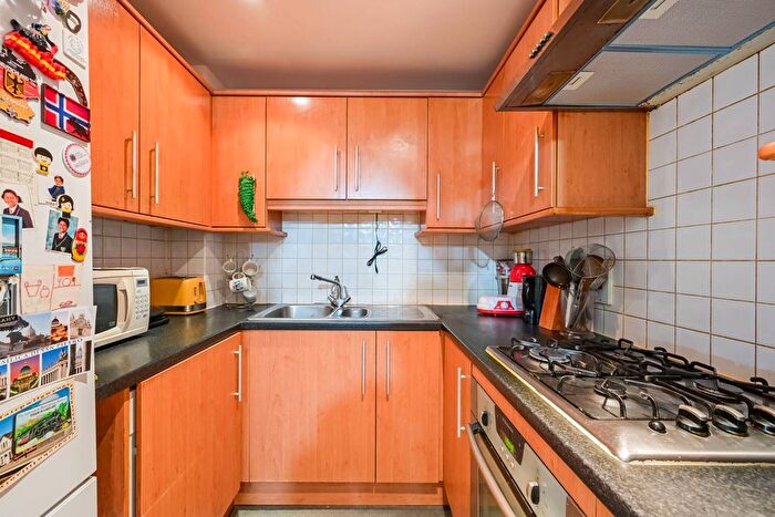 1 Bedroom Flat For Sale In Crown Close, Winkfield Road, London, Wood Green, London, N22