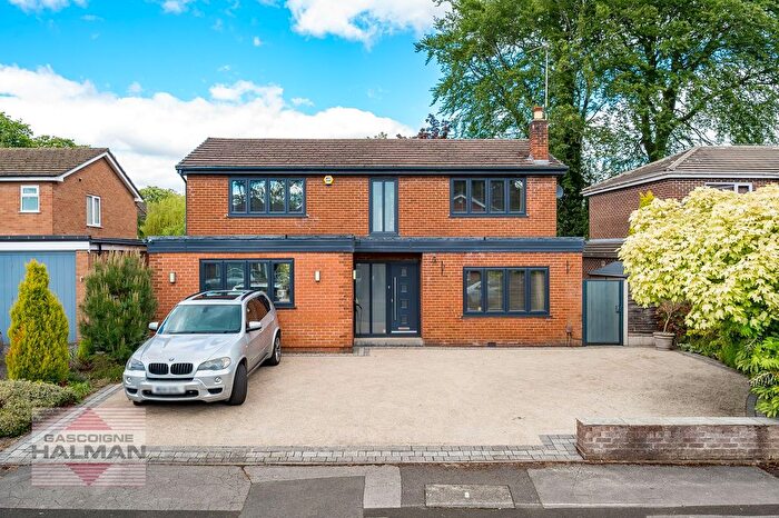 4 Bedroom Detached House For Sale In Summerfield Place, Wilmslow, SK9