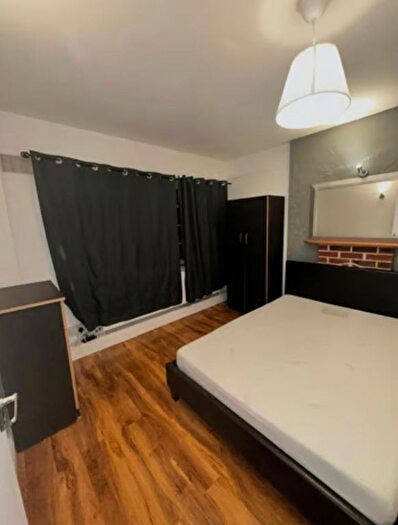 3 Bedroom Flat To Rent In Northwood Hall, London, N6