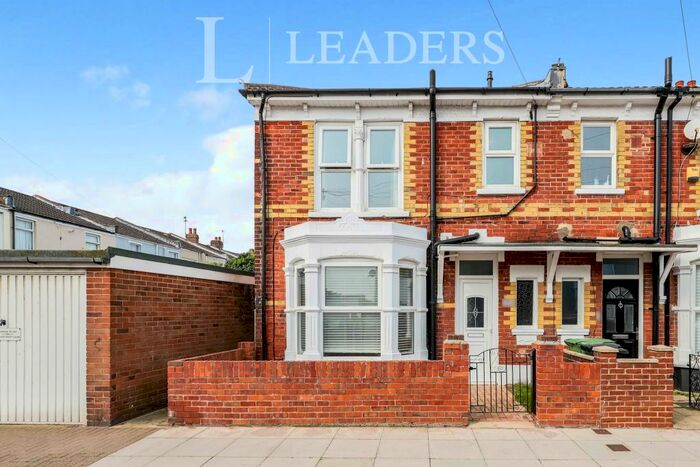 3 Bedroom End Of Terrace House To Rent In Kensington Road, Copnor, PO2