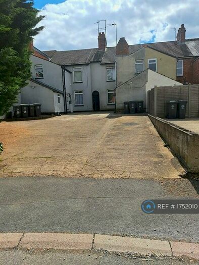 1 Bedroom Flat To Rent In Rushden, Northampton, NN10