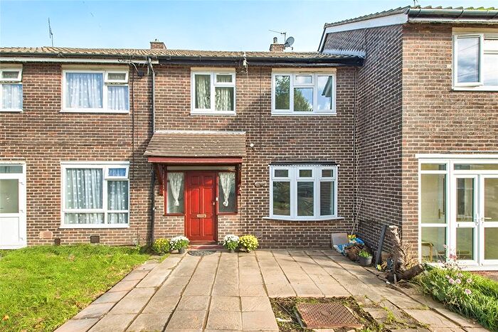 3 Bedroom Terraced House To Rent In Church Manorway, London, SE2