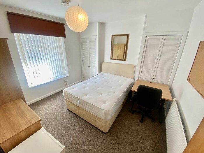 3 Bedroom Property To Rent In Vincent Street, Sandfields, City Centre, Swansea, SA1