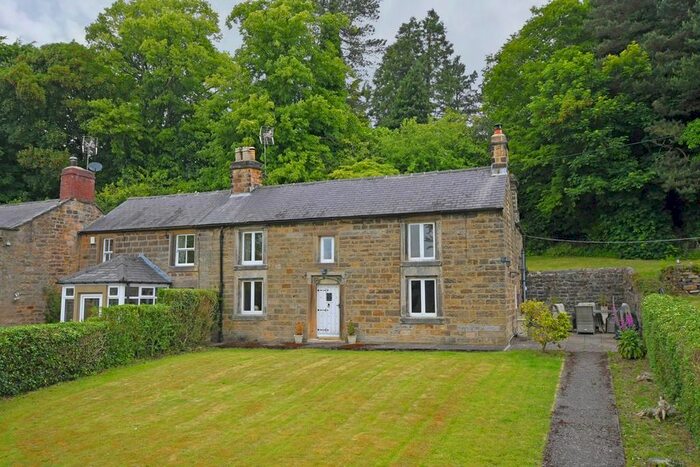 3 Bedroom Semi-Detached House For Sale In Far Hill, Ashover, Chesterfield, S45