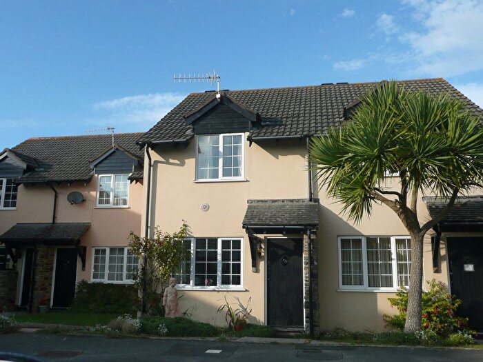 2 Bedroom Property To Rent In White House Close, Instow, Devon, EX39