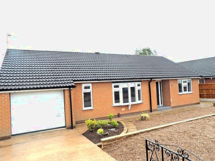 2 Bedroom Bungalow To Rent In Roe Croft Close, Sprotbrough, Doncaster, DN5