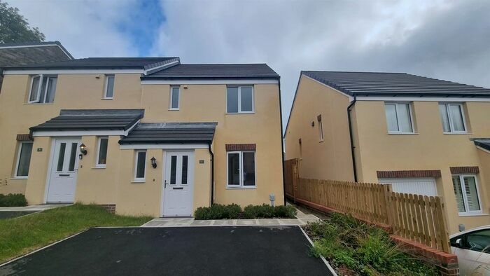 3 Bedroom Semi-Detached House To Rent In Tasker Way, Haverfordwest, SA61