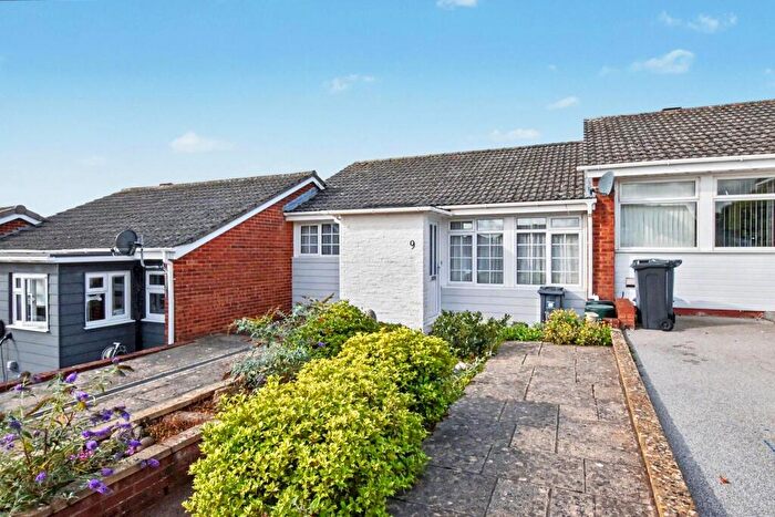 2 Bedroom Terraced Bungalow For Sale In Parson Close, Exmouth, Devon, EX8