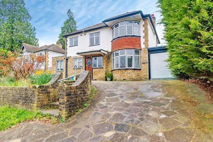 4 Bedroom Detached House For Sale In Kenley Lane, Kenley, CR8