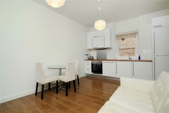 1 Bedroom Flat To Rent In Buckland Crescent, London, NW3