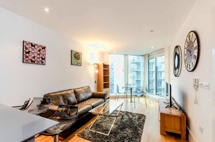 2 Bedroom Flat To Rent In Ensign House, Battersea Reach, Battersea, London, SW18