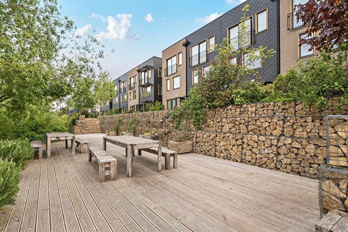 4 Bedroom Town House To Rent In Solar Avenue, Climate Innovation District, LS9