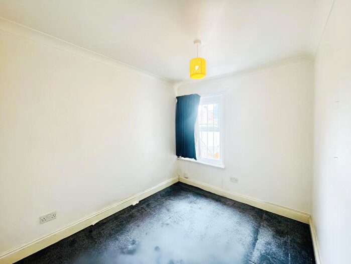 1 Bedroom Apartment To Rent In Bridge Road, Woolston Southampton, SO19