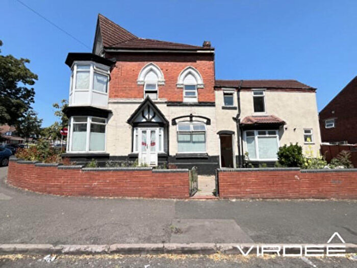 4 Bedroom Terraced House For Sale In Regent Road, Handsworth, Birmingham, West Midlands, B21