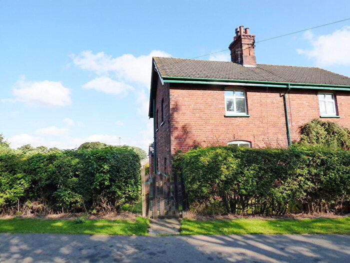 3 Bedroom Semi-Detached House To Rent In Hall Farm Cottage, Near Binbrook, LN8